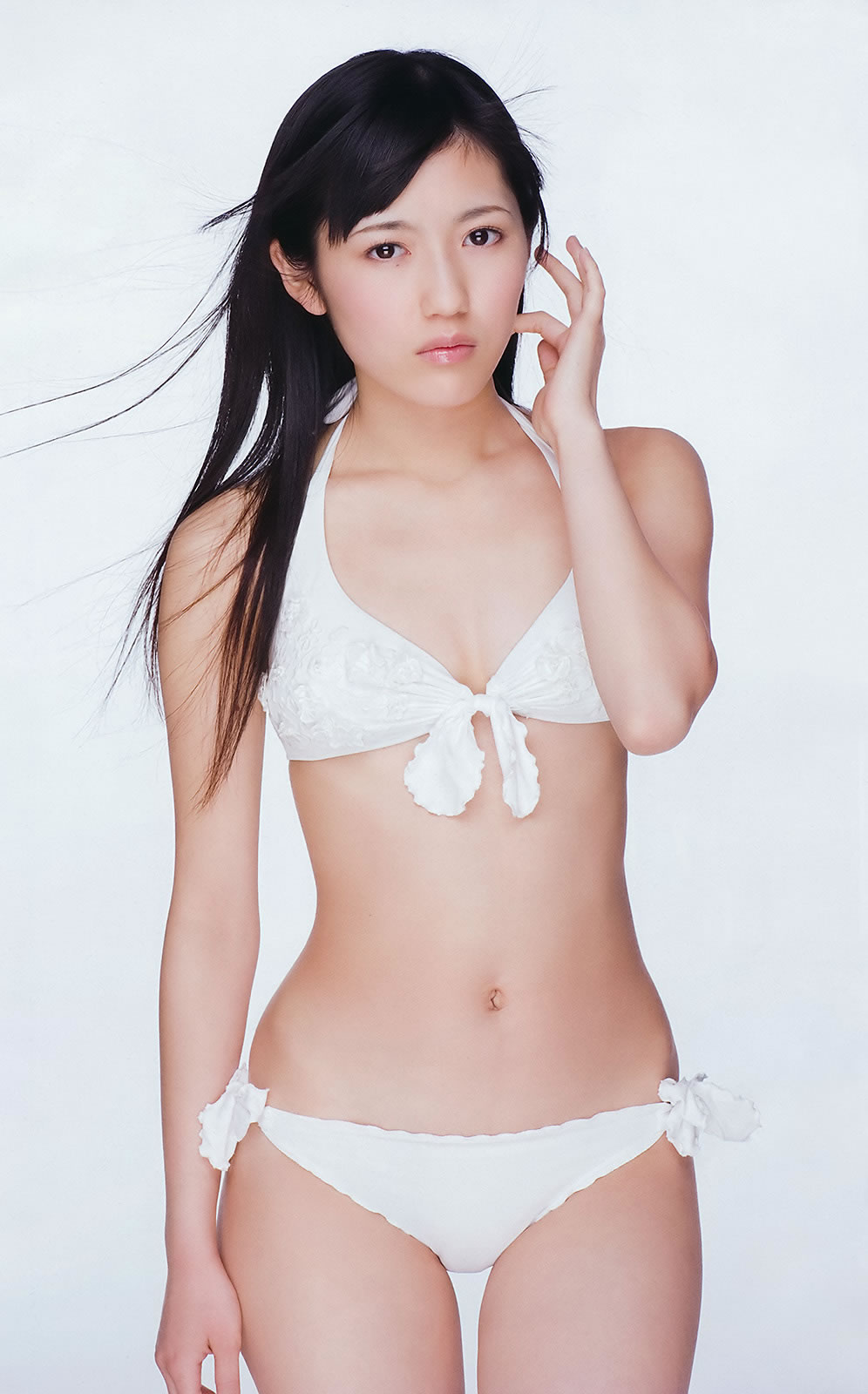 [Weekly Playboy]高清写真图2011 No.21 渡辺麻友 鈴木ふみ奈 石原さとみ 橋本愛 MariEri [41P]高清写真图 石原里美女神私房照|福利社