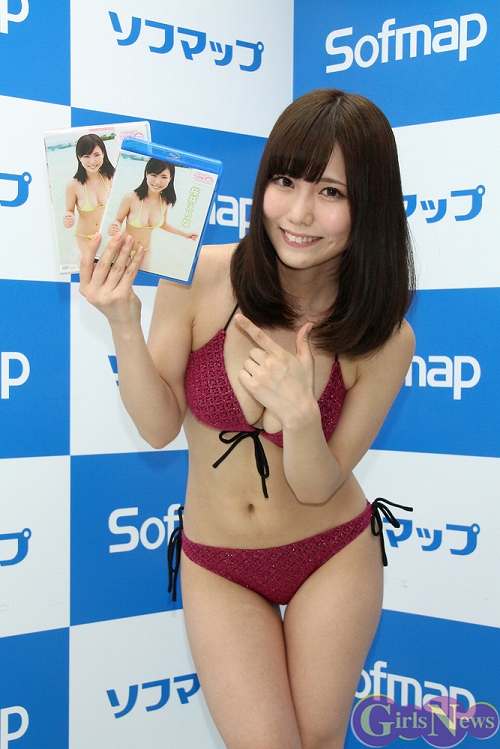 樱井绘里奈(桜井えりな)-F杯美少女的泳装照波涛胸涌比基尼 樱井绘里奈女神私房照 - 福利社樱井绘里奈（桜井えりな，さくらいえりな），日本新晋90后写真偶像，神奈川县出身，喜欢看电影和美食，属邻家女孩类型。|福利社