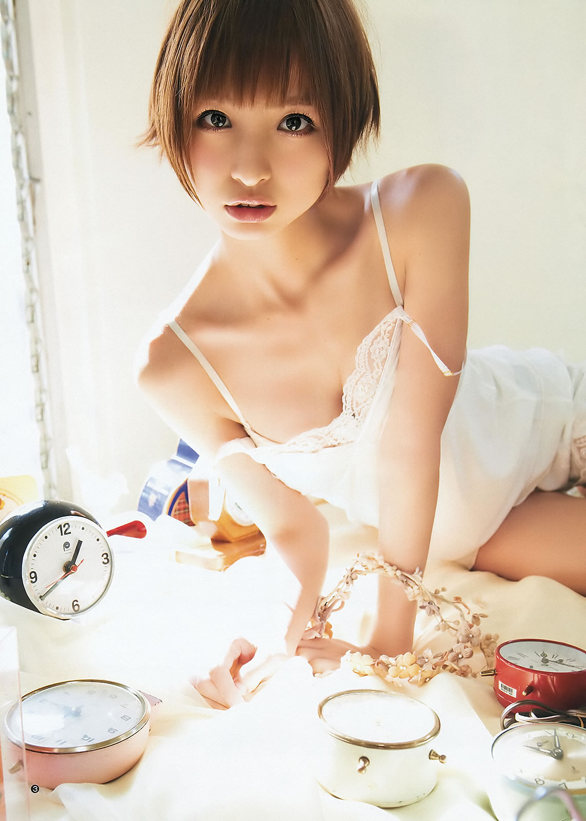 [Weekly Young Jump]高清写真图2012 No.22 23 筱田麻里子 Karen 仁藤みさき 今野杏南 丸高爱実 橘丽美 篠田麻里子女神私房照|福利社