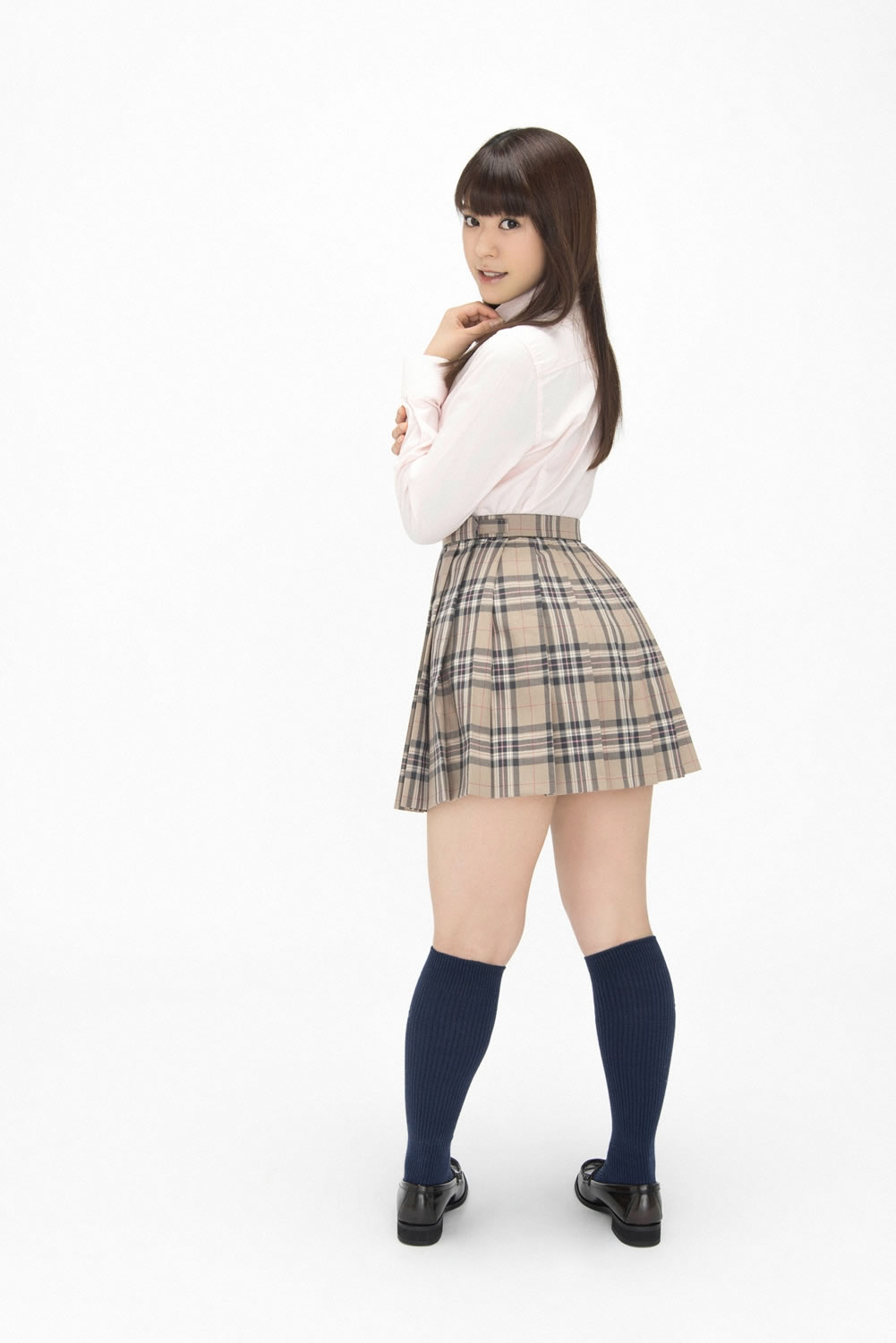 大藏爱(大蔵爱) [YS-Web]高清写真图Vol.632校服内衣诱惑 大藏爱女神私房照|福利社