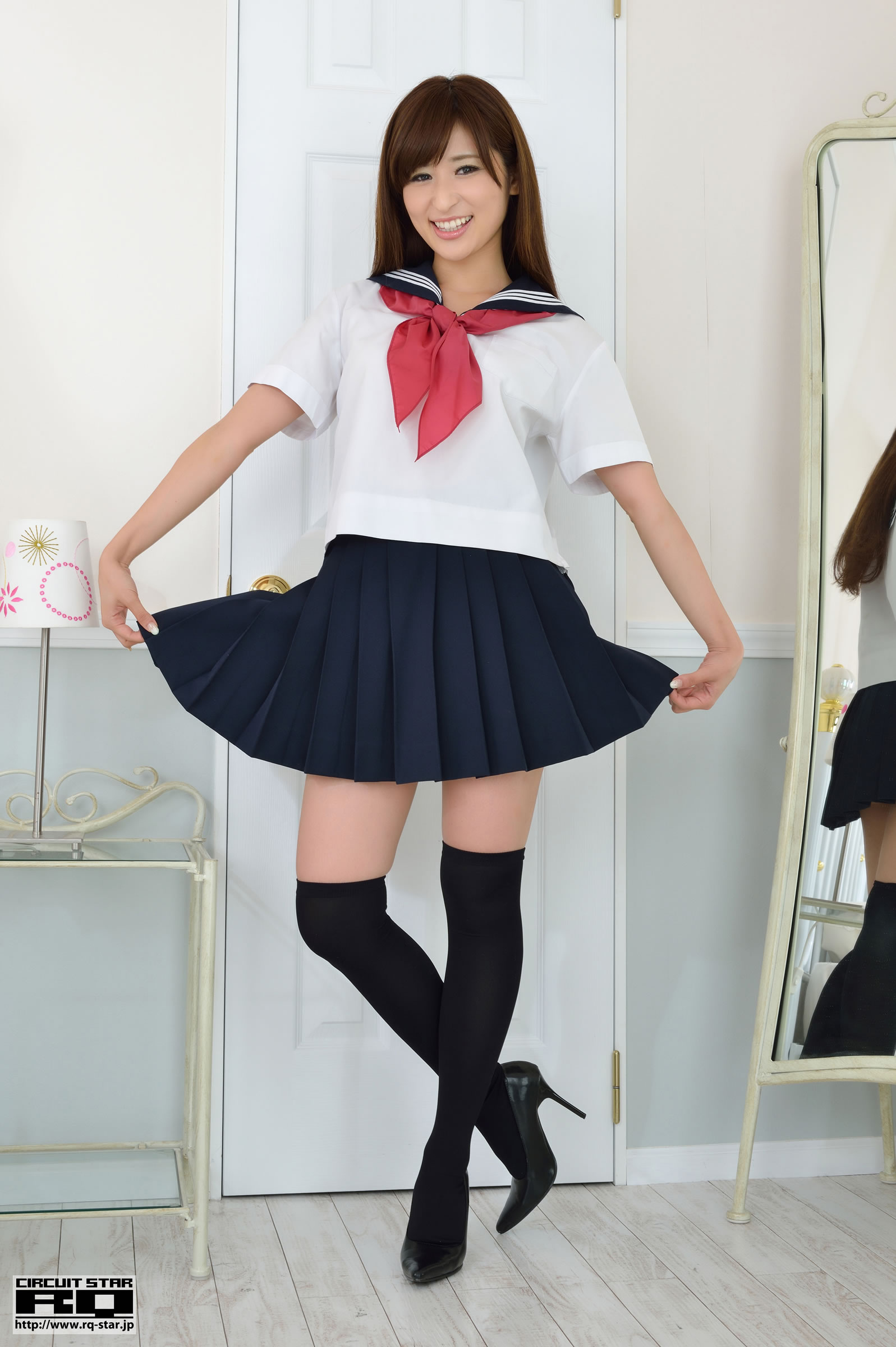 有马绫香 [RQ-STAR]高清写真图NO.00684 Sailor家居校服 有马绫香女神私房照|福利社