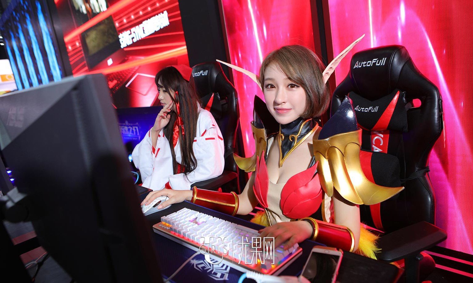 [爱尤物]高清写真图特刊 ChinaJoy 2016 特辑2极品角色扮演 曾水Raeka女神私房照|福利社