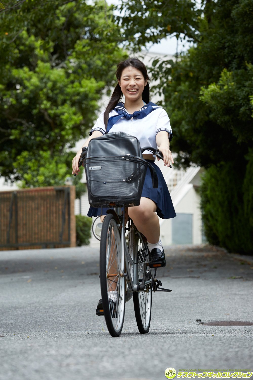 東條詩織 [DGC]高清写真图No.1346 制服の下のFカップに完全ノックアウト!!波涛胸涌校服制服比基尼 东条诗织女神私房照|福利社