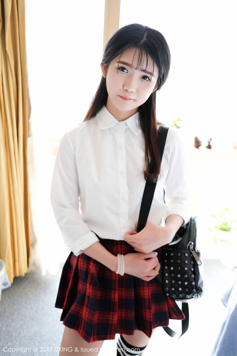 可爱的小叶子- [UXING优星馆]高清写真图 2017.03.21 VOL.046萝莉清纯校服内衣 可爱的小叶子女神私房照|福利社