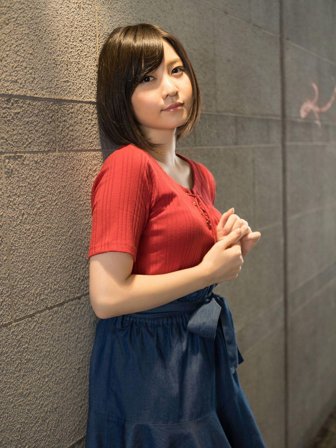 岩田華怜- [Ys-Web]高清写真图 Vol.736清纯校服比基尼 岩田华怜女神私房照|福利社