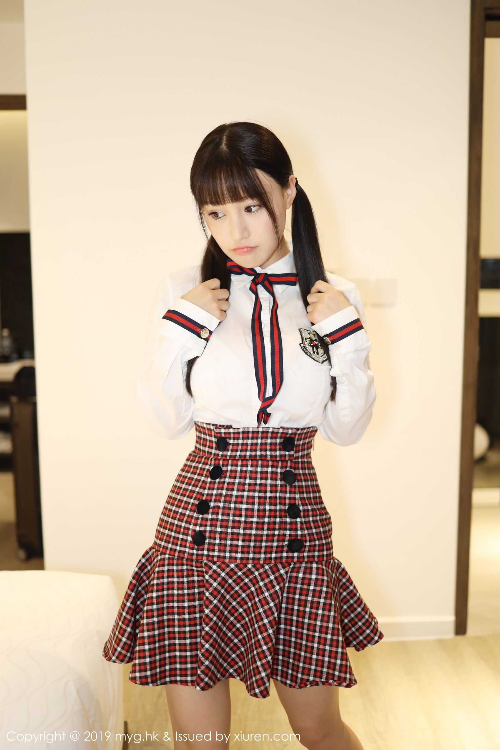 [MyGirl]高清写真图 2019.05.17 VOL.355 Flower朱可儿美媛馆人间胸器校服美臀 barbie可儿女神私房照|福利社