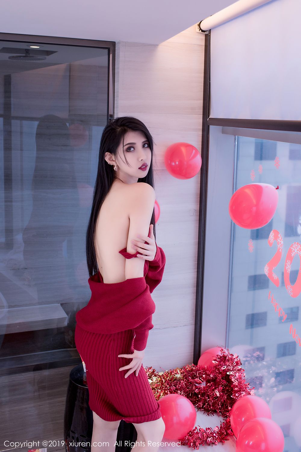 [XIUREN]高清写真图 2019.12.23 葛征Model秀人网圣诞黑丝美腿 哈尼宝宝女神私房照|福利社